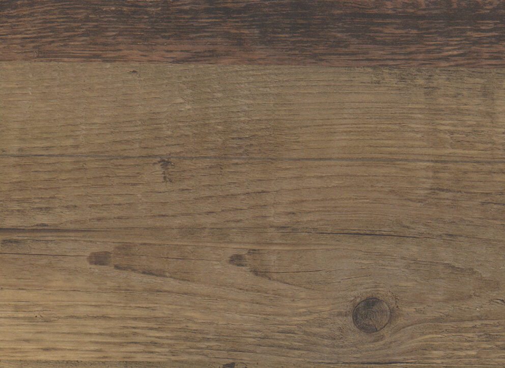 Island Countertops: Coulter Pine