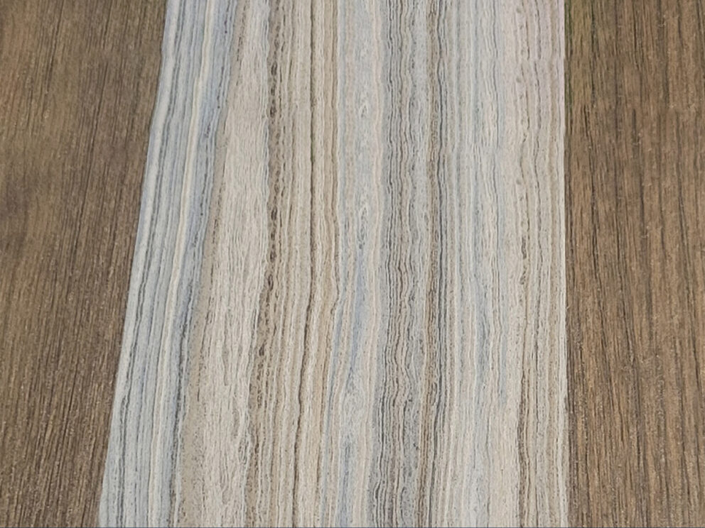 Living room accent wall: Suny Valley + Heavenly Quartz